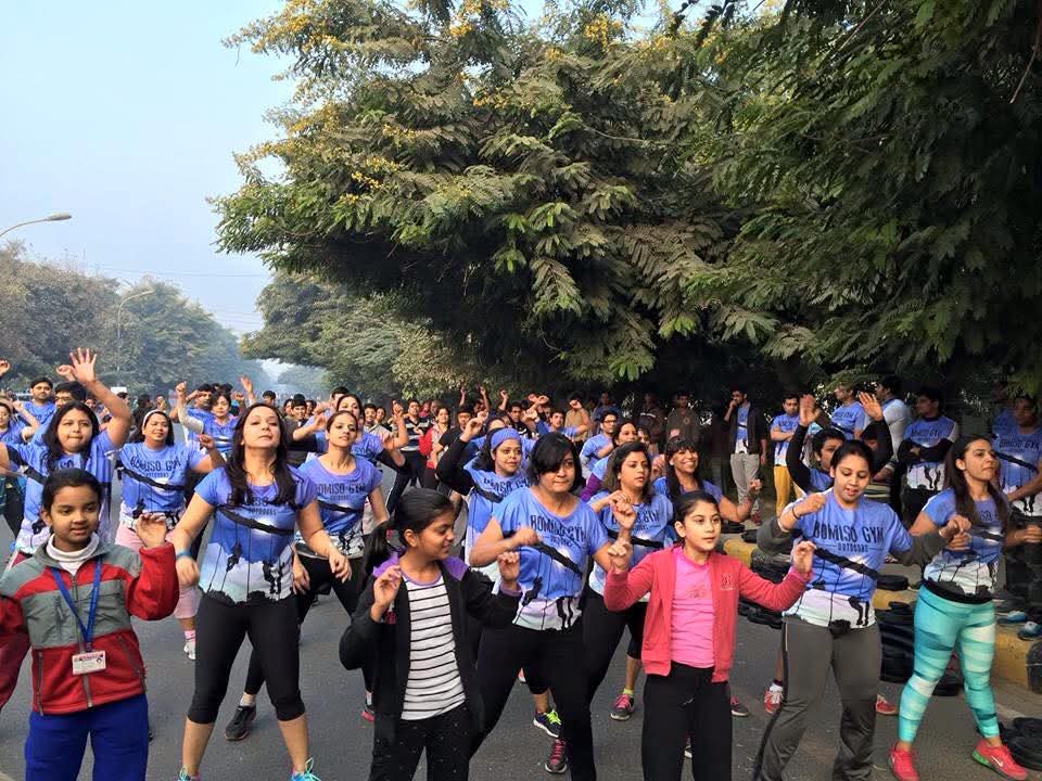 Raahgiri Day · Mass Workout — Community dance-fitness session led for the Raahgiri Day crowd.